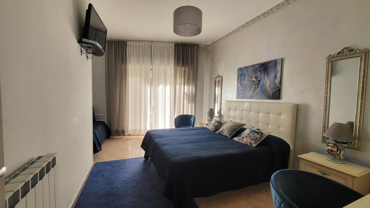 Appartamento Marifra Flats Taormina Esterno foto