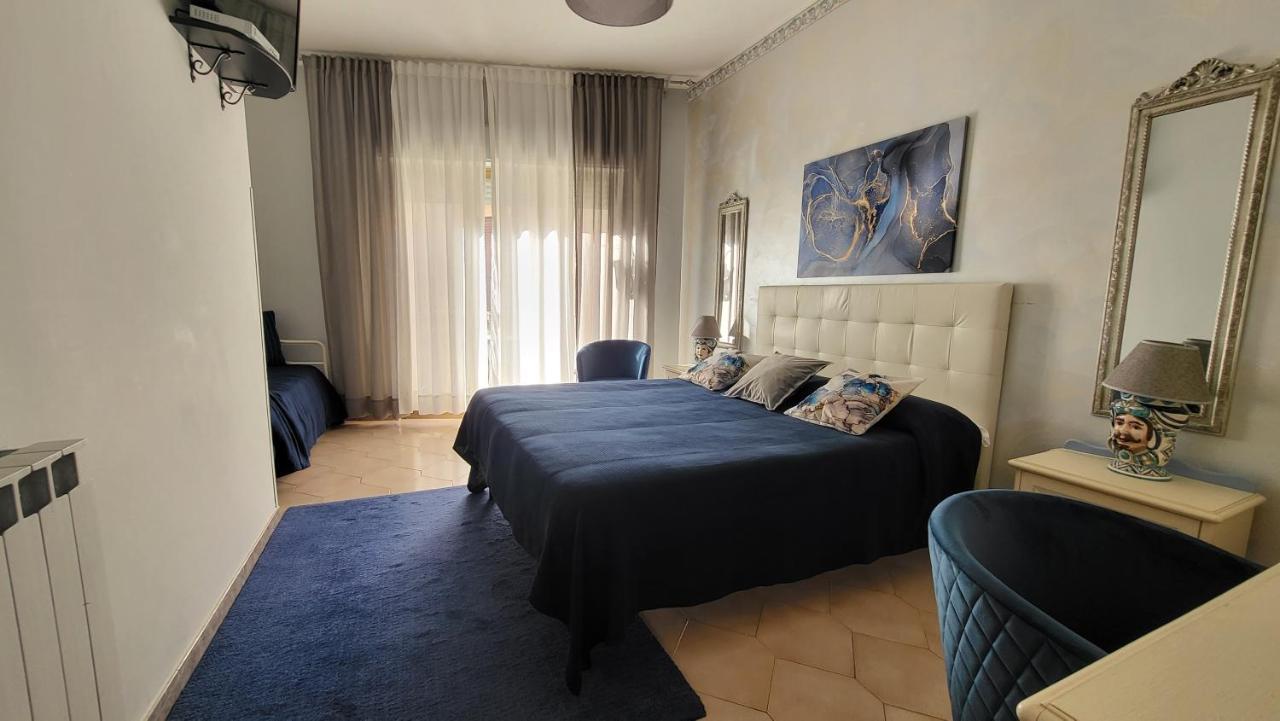 Appartamento Marifra Flats Taormina Esterno foto