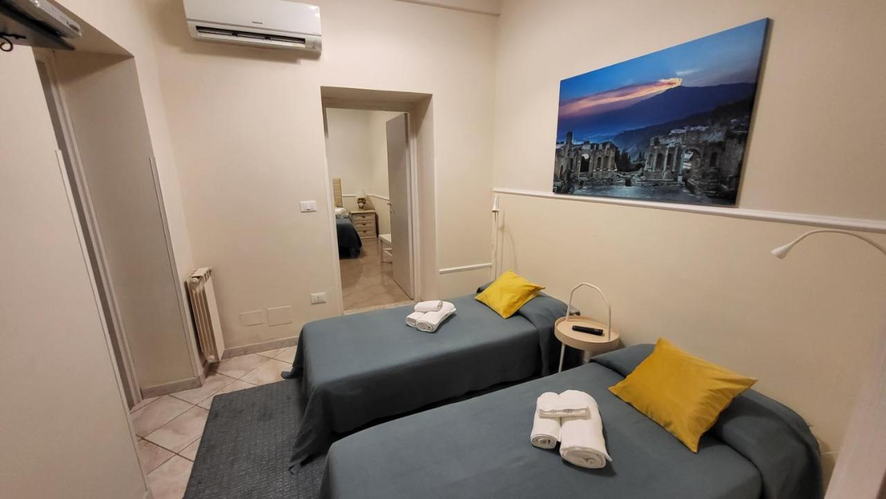 Appartamento Marifra Flats Taormina Esterno foto