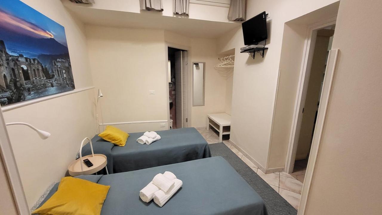 Appartamento Marifra Flats Taormina Esterno foto