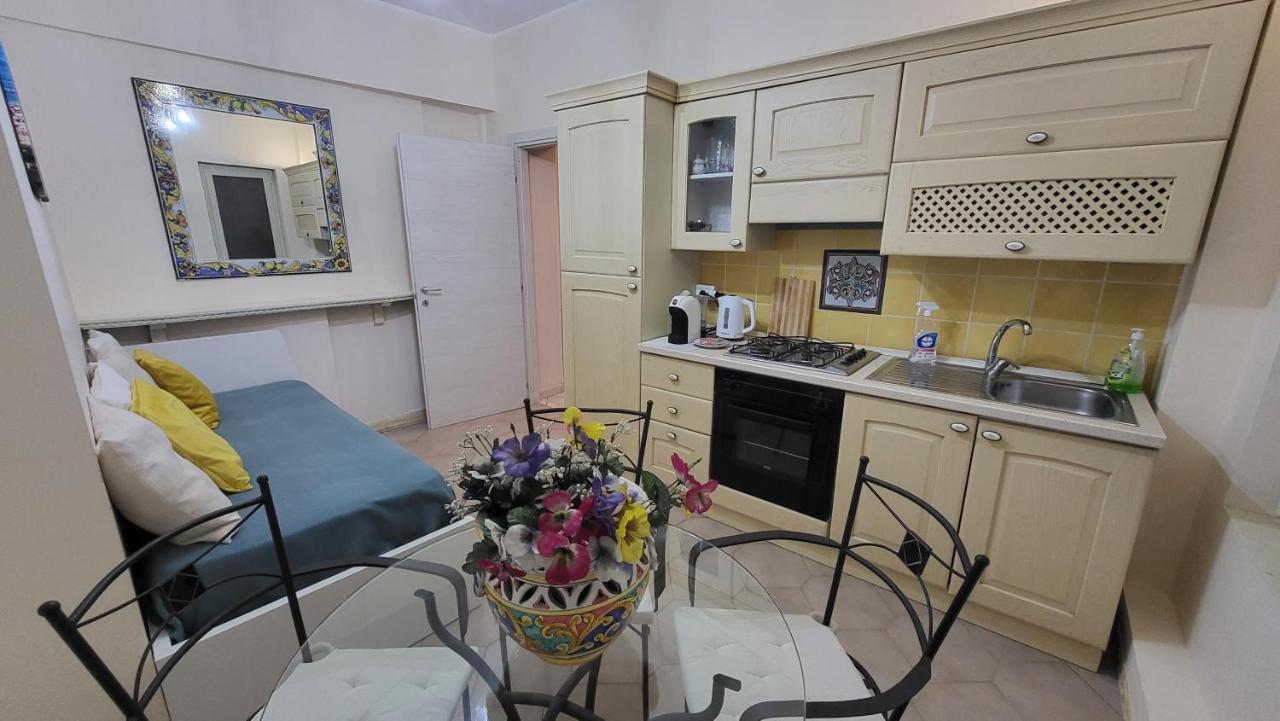Appartamento Marifra Flats Taormina Esterno foto