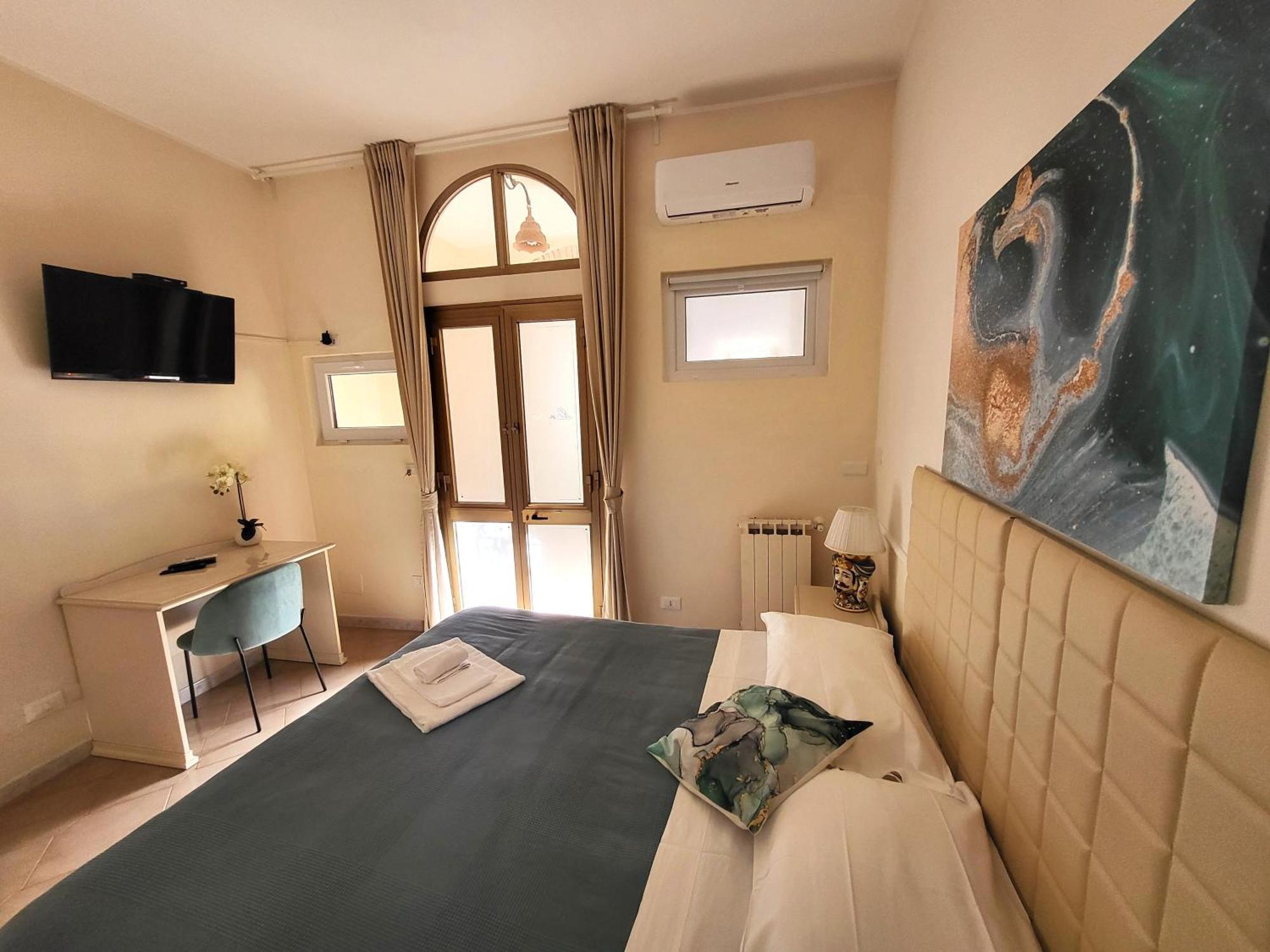 Appartamento Marifra Flats Taormina Esterno foto