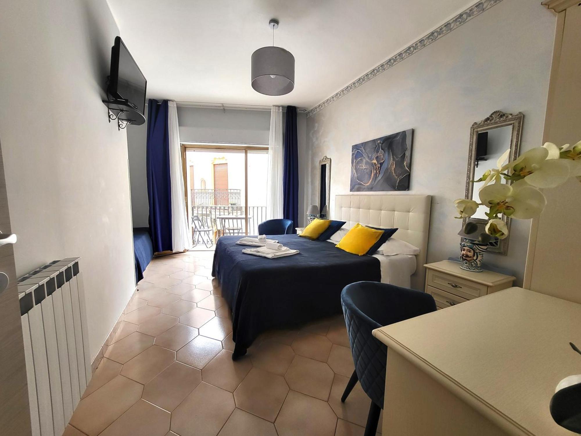 Appartamento Marifra Flats Taormina Esterno foto